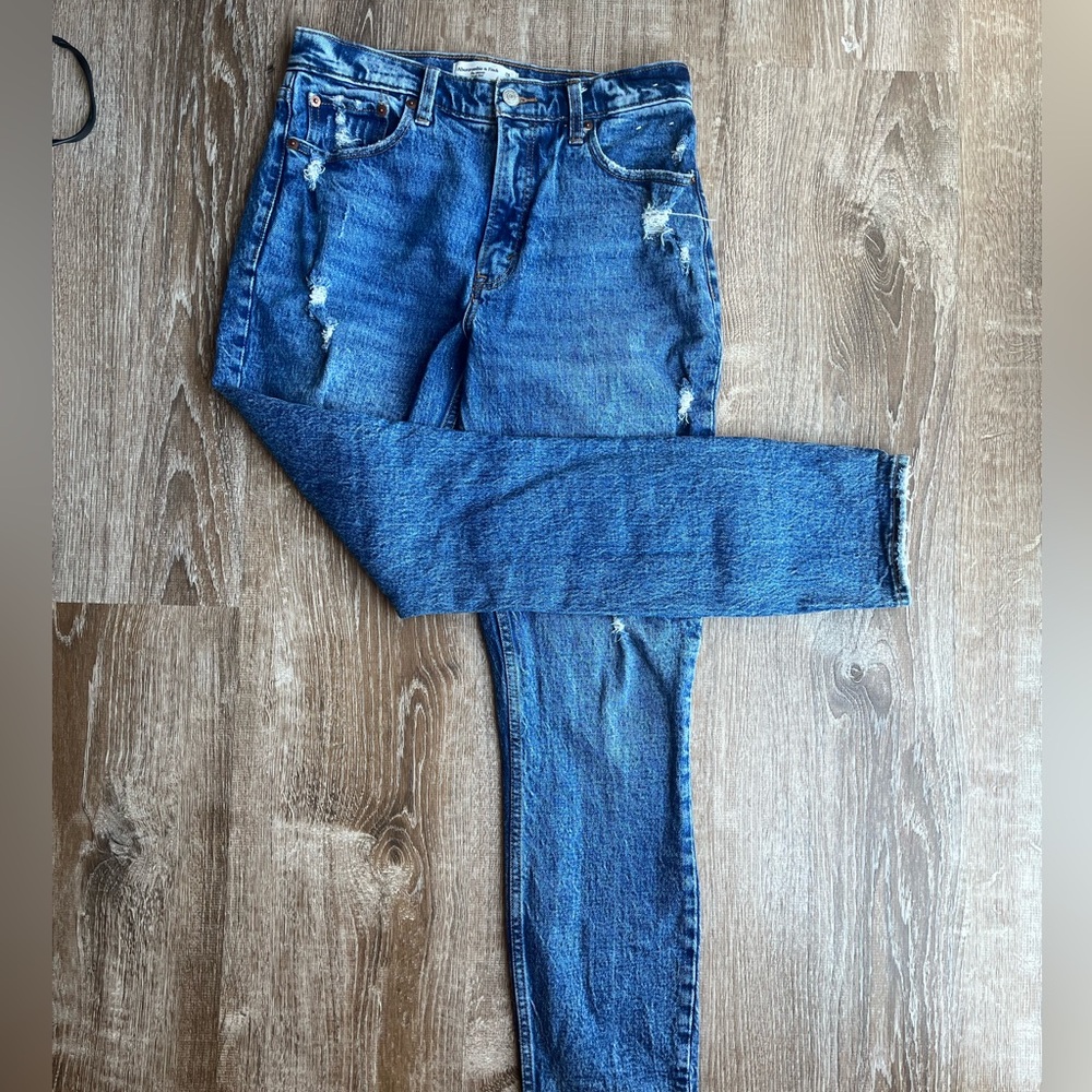 Abercrombie jeans